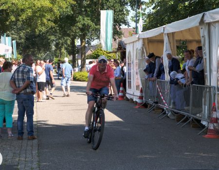 19 augustus Velswijks Feest