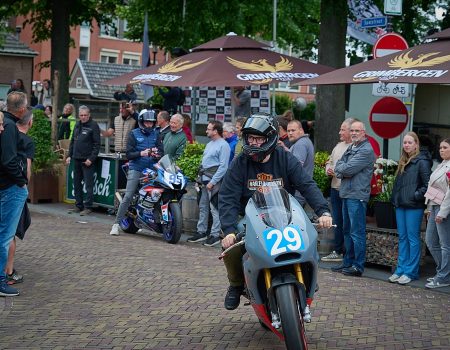 16 mei 2025 Internationale Road Races Rijdersparade