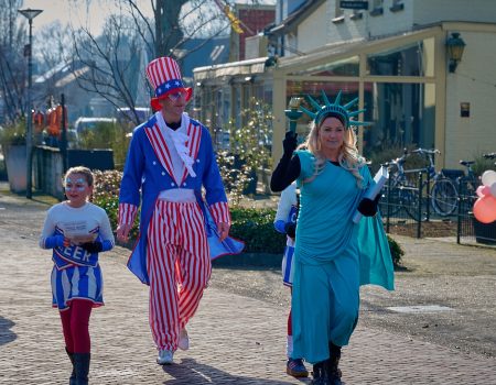 15 februari 2026 Carnavalsoptocht de Peerdeknuppels